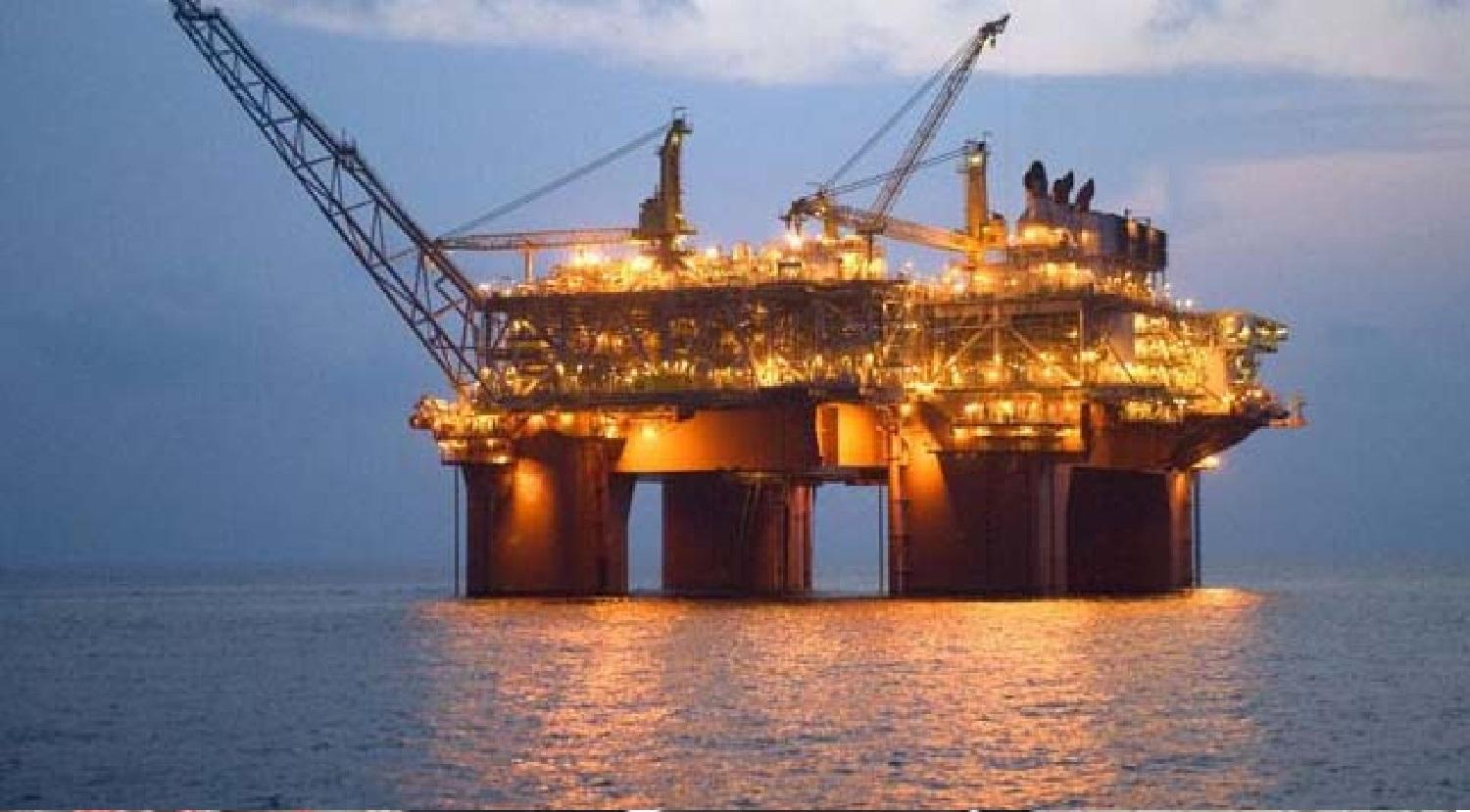 Nigerian News Update: FG plans 100% growth in crude oil output