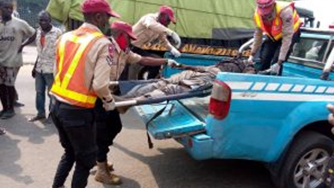 Nigerian News Update: Truck crushes FRSC official to death in Ogun